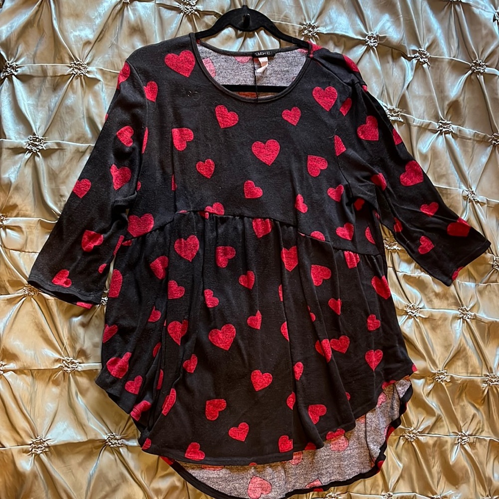 Hearts 1X 3/4 sleeve women’s tunic